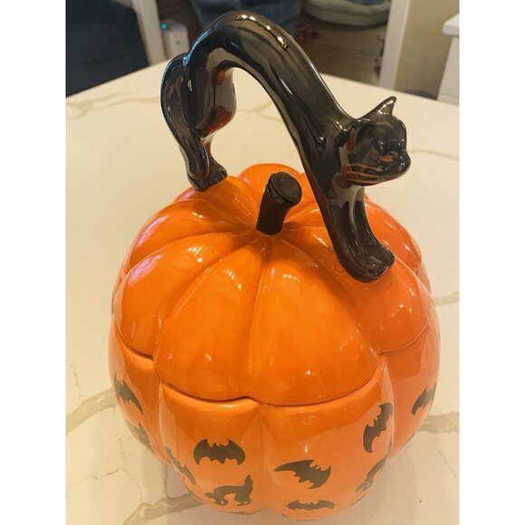 NEIMAN MARCUS  BLACK CAT BLACK BAT MOTIF HALLOWEEN PUMPKIN COOKIE JAR RARE read - Picture 3 of 13